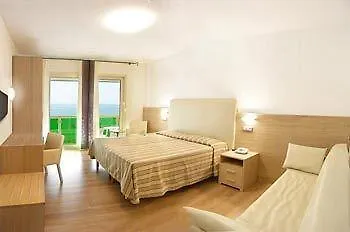 Otel Bristol 4*