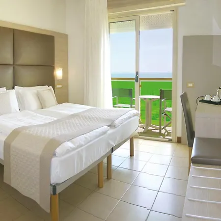 Hotel Bristol 4*