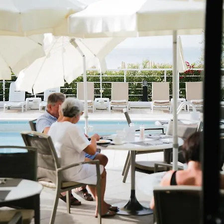 Hotel Bristol 4*