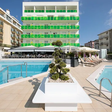 Bristol 4* Τζεσόλο Λίντο