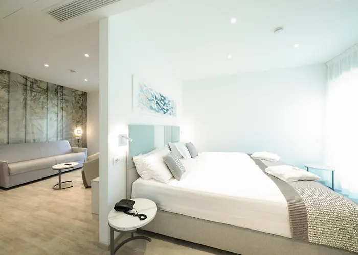 Bristol Szálloda 4*